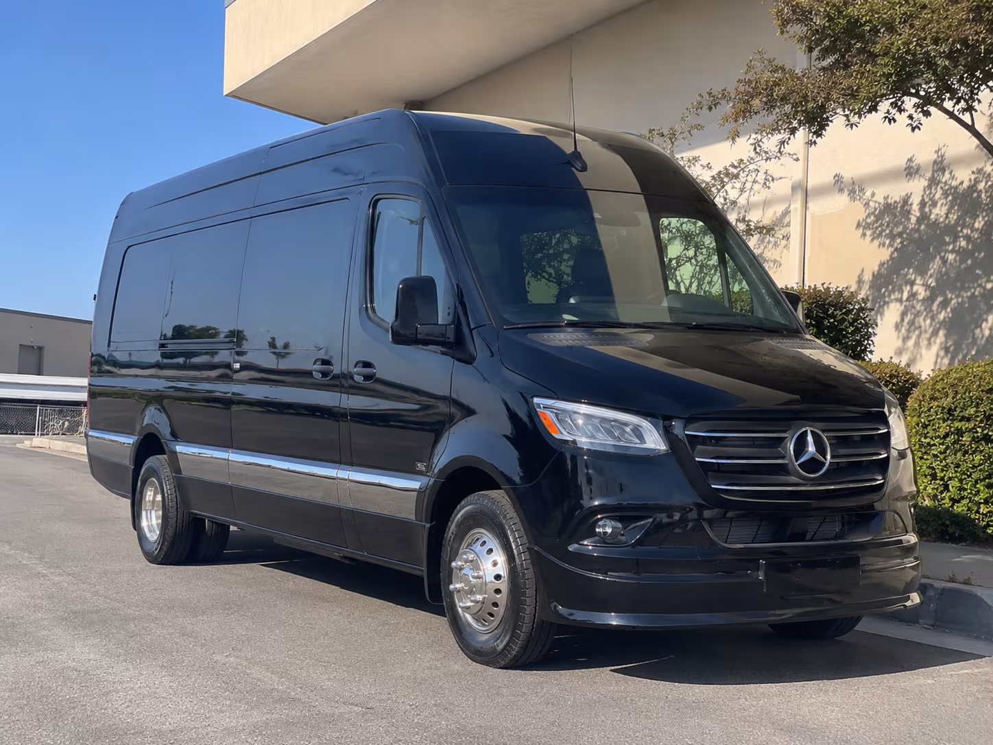 bus rental options for jersey city trips