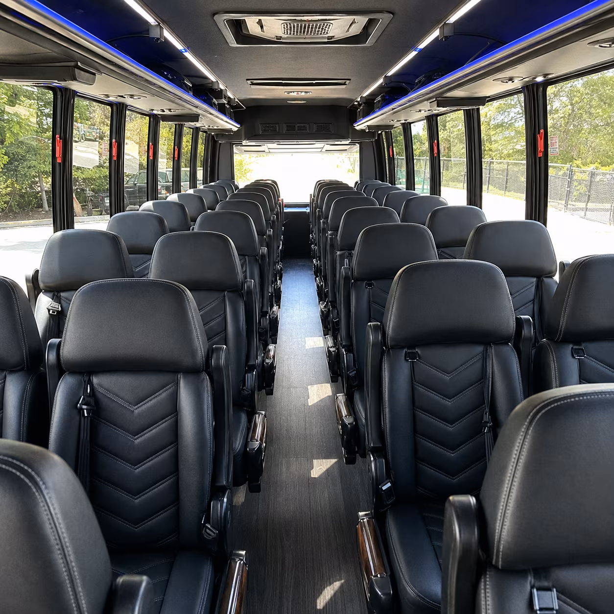 secure transportation for your next airport transfer 2