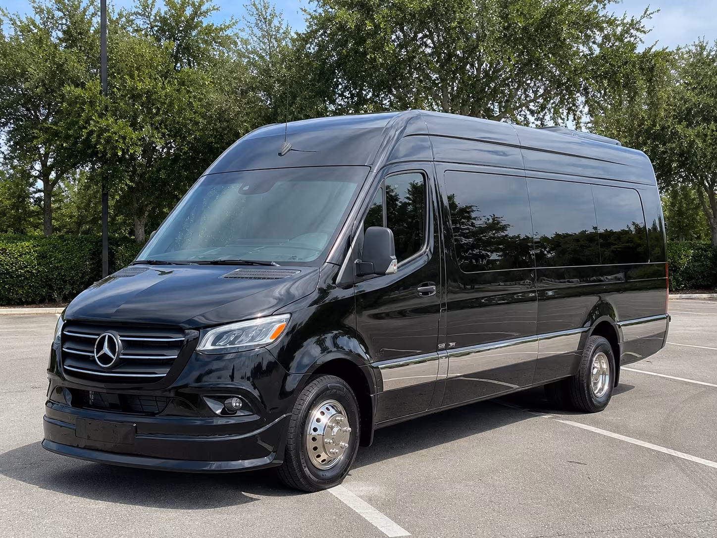 secure transportation for your next convention or trade show 2