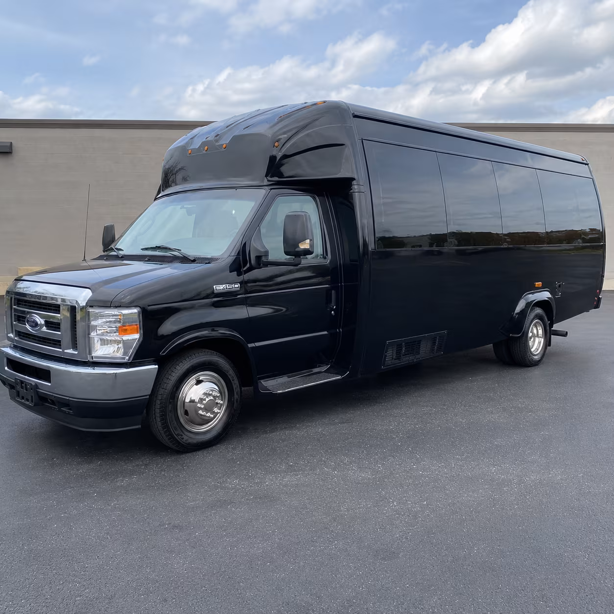sweet 16 and quinceanera party bus rentals in jersey city